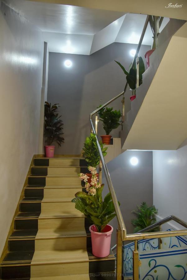 Pawan Executive Tuljapur 外观 照片